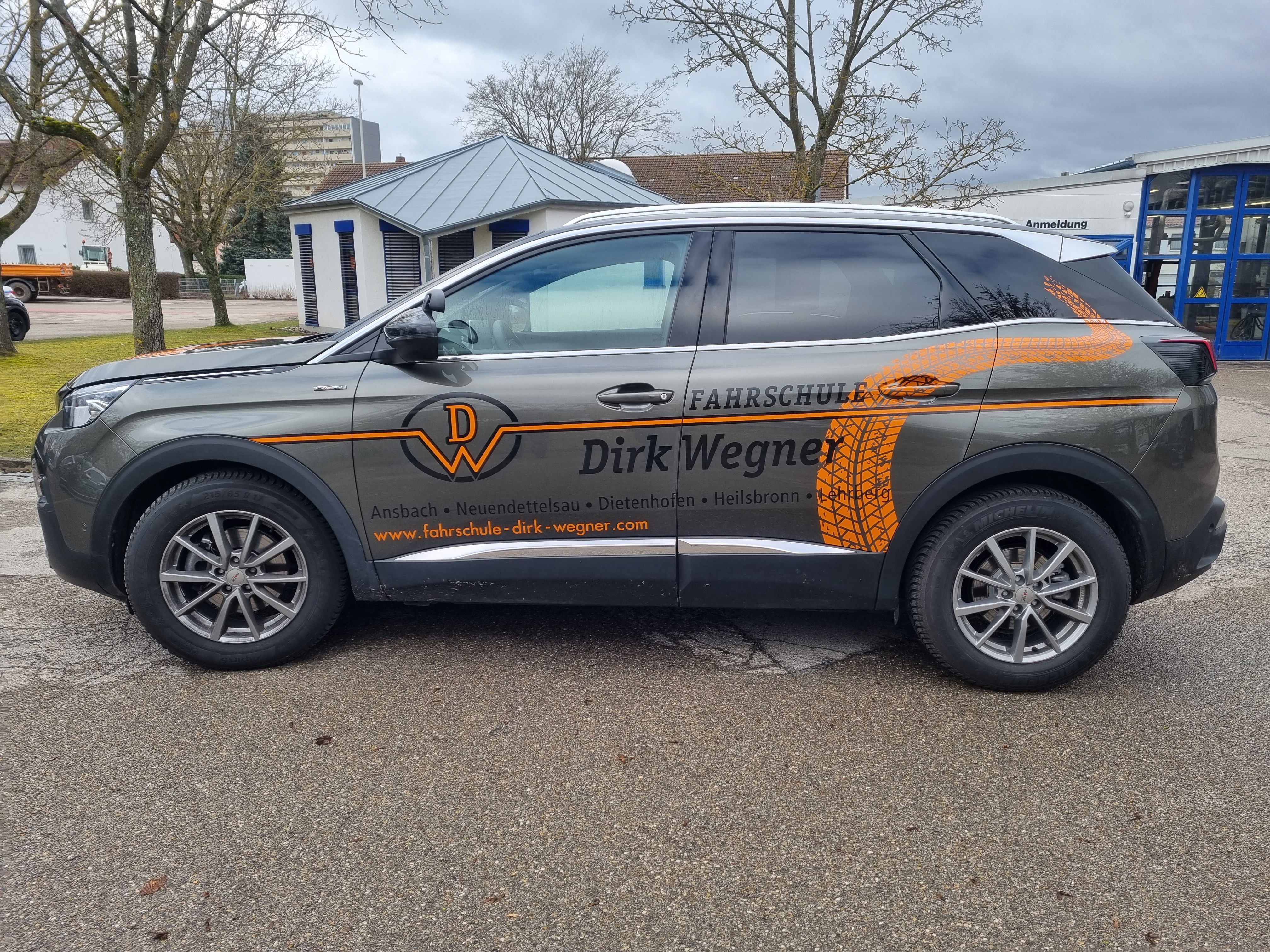 VW Tiguan (Automatik)  